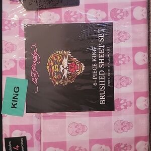 Ed Hardy Pink Skull Double Brushed Sheet Set KING SIZE. NWT